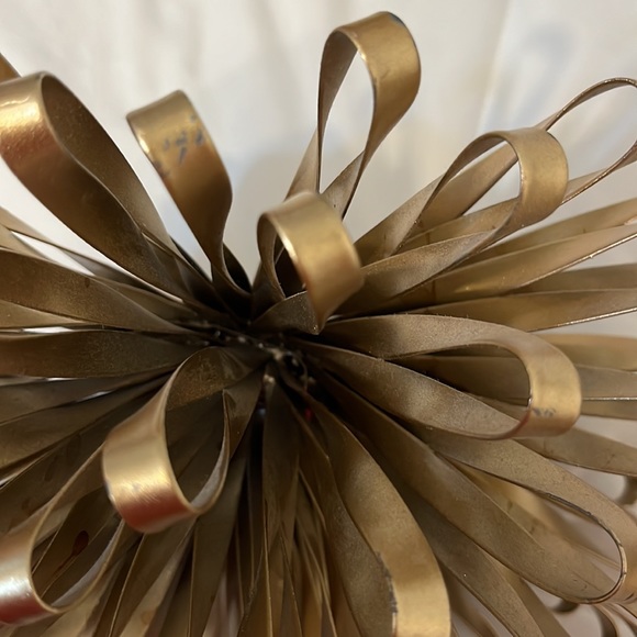 Gold Wall Decor - Picture 3 of 5